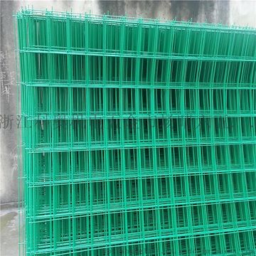 浙江杭州现货供应双边丝护栏网 道路围栏
